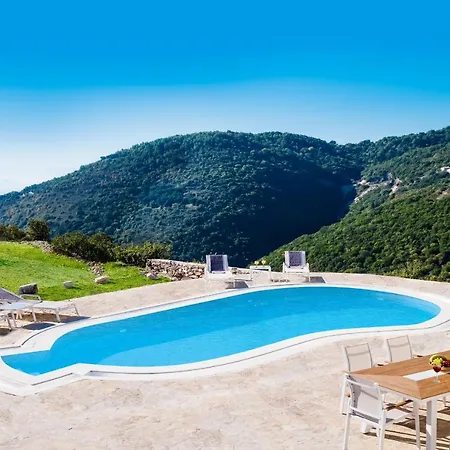Socrates Вилла Corfu (city)